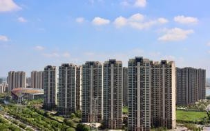 为什么内行人建议买14plus 内行人建议买14还是15